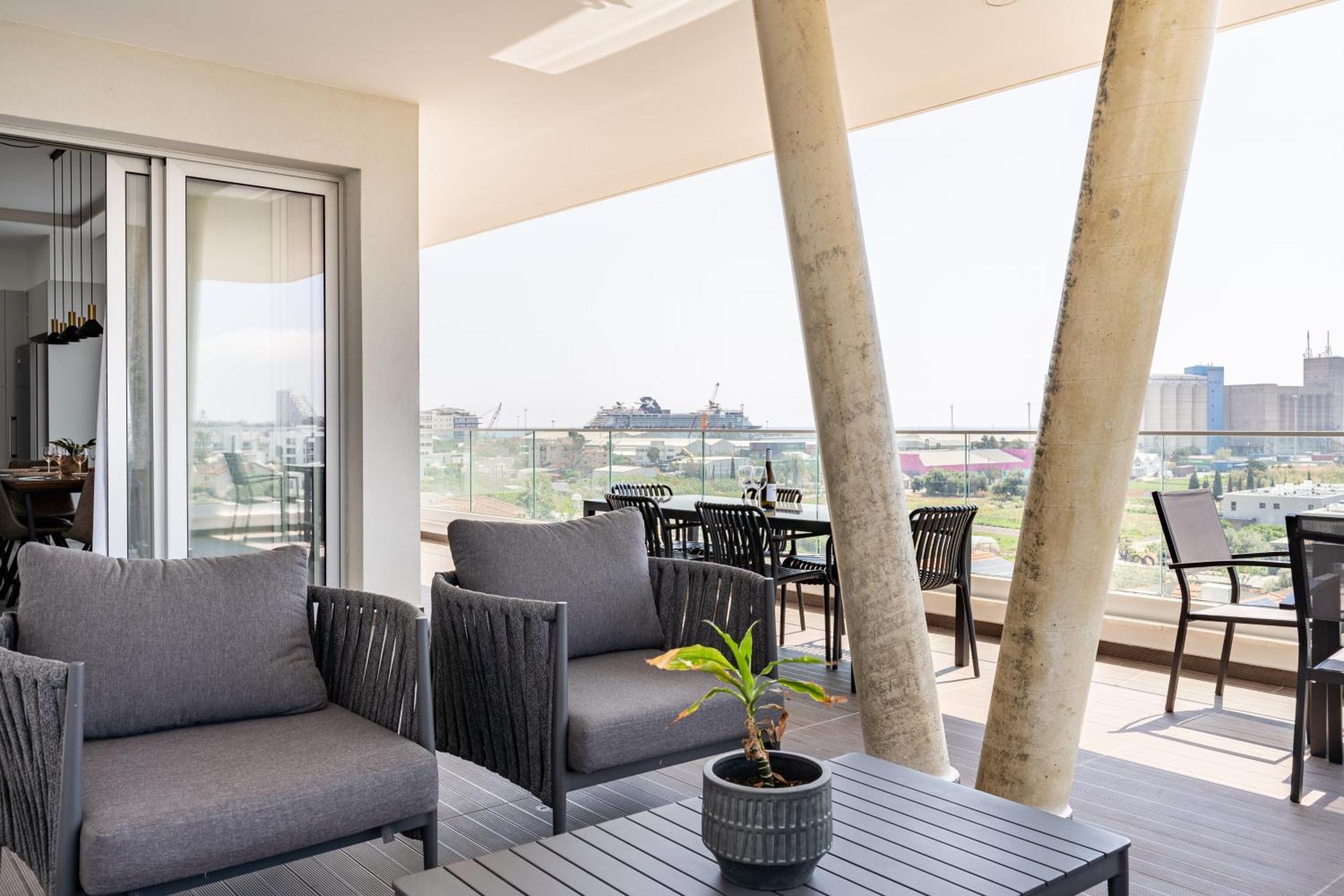 Yamas Urban Living Zakaki Pool Penthouses & Apartments リマソール エクステリア 写真
